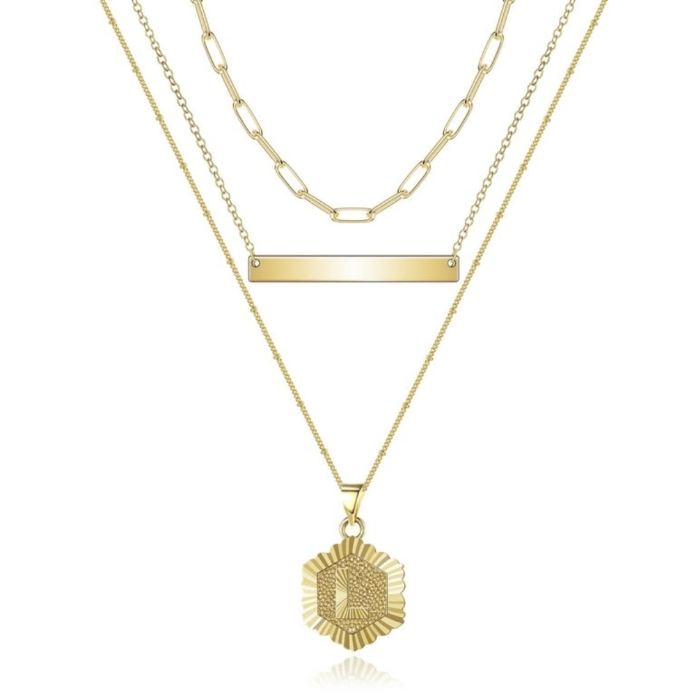 Beautiful necklace letter L initial